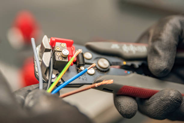 Best Electric Panel Repair  in Northlake, IL